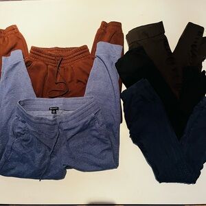 Bundle of 5 womens workout clothes!